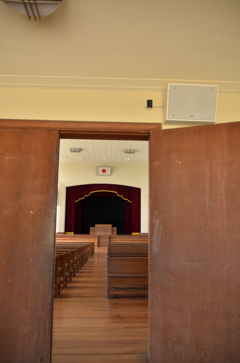 礼堂， 由于时间有限没有进去拍